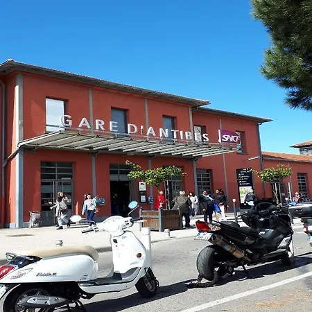 Port Vauban Vue Port Excellente Situation Climatise Fibre Antibes