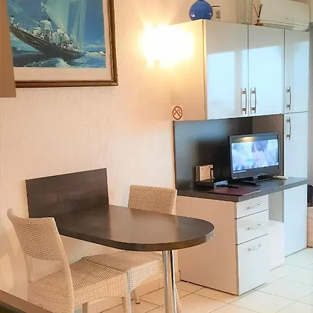 Port Vauban Excellente Situation Climatise Box Fibre * Antibes