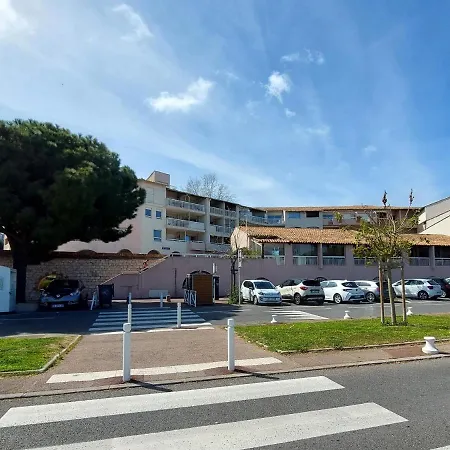 Port Vauban Excellente Situation Climatise Box Fibre Antibes